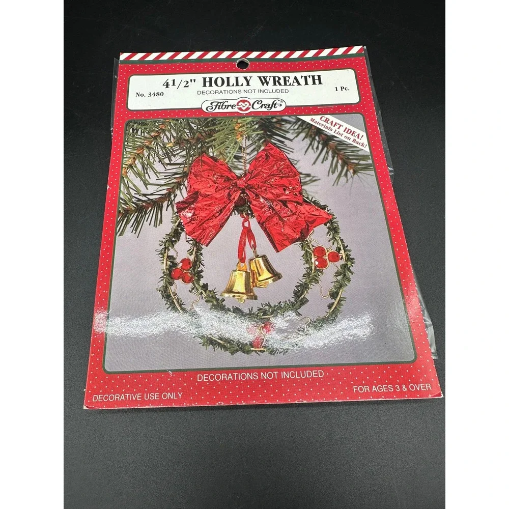 Vintage Fibre Craft Mini Holly Wreath Kit‎ 4.5in Christmas DIY Holiday Craft